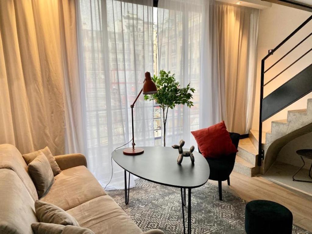 B0 Mini Loft Duplex 175blo-paris Convention Apartment